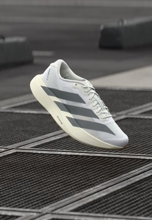 ADIZERO EVO SL - Tenisice - footwear white/grey three/warm sandstone