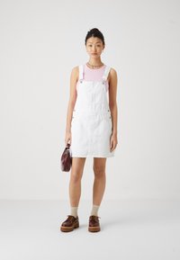 ONLY ONLLINN SPENCER DRESS - Haljina od trapera - white