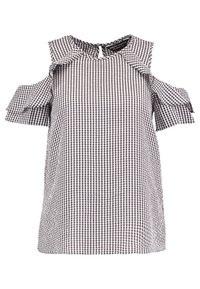 Bluzka w czarno-białą kratkę, z odkrytymi ramionami, falbanami na rękawach oraz zapięciem na plecach w formie kluczyka.
