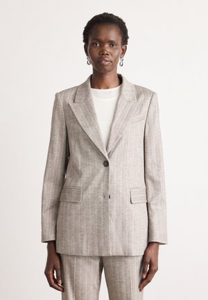 Grijze pinstripe blazer gemaakt van textuurstof, voorzien van een notch lapel, enkele knoopsluiting en twee voorkruiszakken.