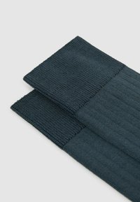 Reiss FELA - Zoknik - airforce blue