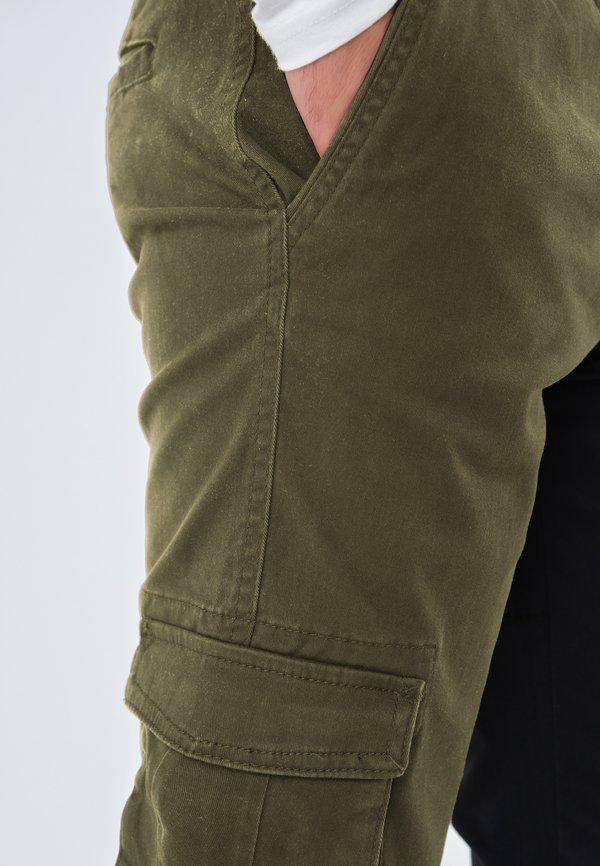 Cargo trousers - khaki4
