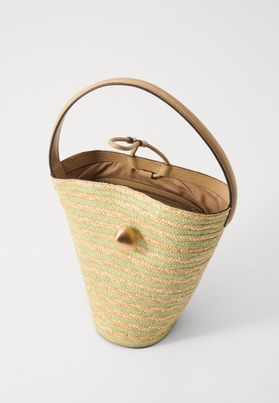 Cult Gaia FREDDIE SHOULDER - Sac à main - honeydew multi