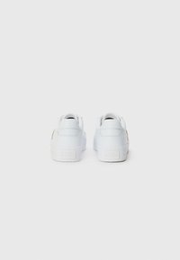 Tommy Hilfiger VULC WEBBING - Sneakers basse - white