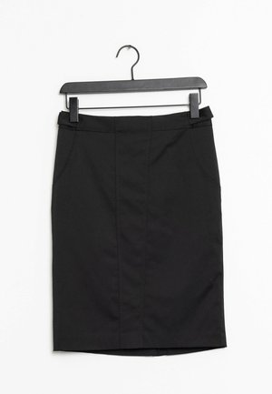Falda acampanada - black