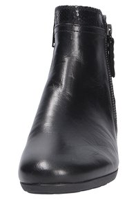 Gabor Stiefelette - black