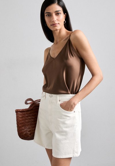 Agolde STELLA - Shorts vaqueros - fortune cookie