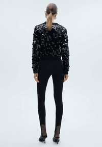 Mango Kofta - black