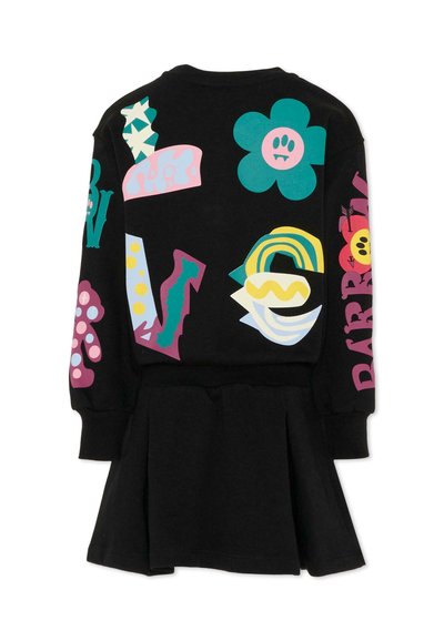 Czarna sukienka z długimi rękawami i rozszerzanym dołem, z kolorowymi graficznymi wzorami w różowym, zielonym i niebieskim na plecach.