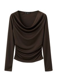 Bluză maro cu mânecă lungă, realizată dintr-un material neted, având un gât drapat și detalii pliate pe părți pentru un plus de textură.