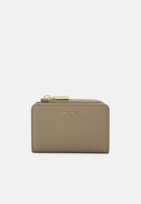 Unselected, warm taupe