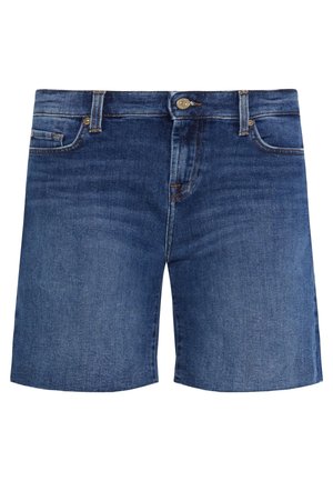 Jeansshorts in einem mittelblauen Farbton mit einem leicht ausgewaschenen Finish, ausgestattet mit einem klassischen Fünf-Taschen-Design und einem Metallknopfverschluss.