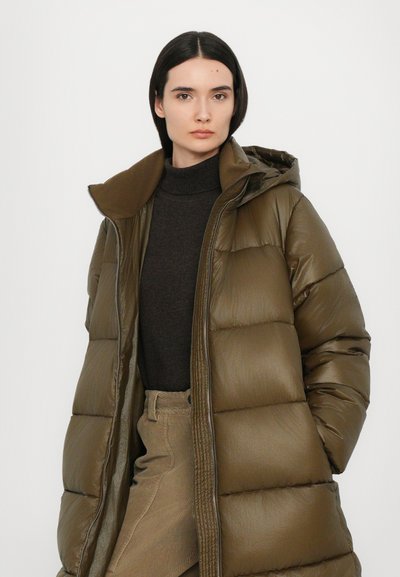 CLOSED PUFFER COAT - Téli kabát - marsh green