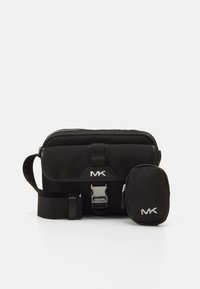 Michael Kors UTILITY FLAP XBODY UNISEX SET - Keresztpántos táska - black