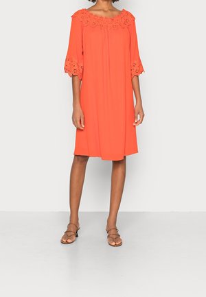 Cream Jurk - orange