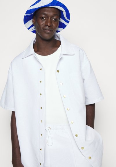 Nikolaj Storm SUAREZITO UNISEX - Hemdbluse - white