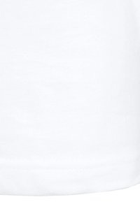 Witte katoenen t-shirt met een gladde textuur en een ronde zoom. Geen zichtbare prints of ontwerpen. Eenvoudig en ingetogen ontwerp.