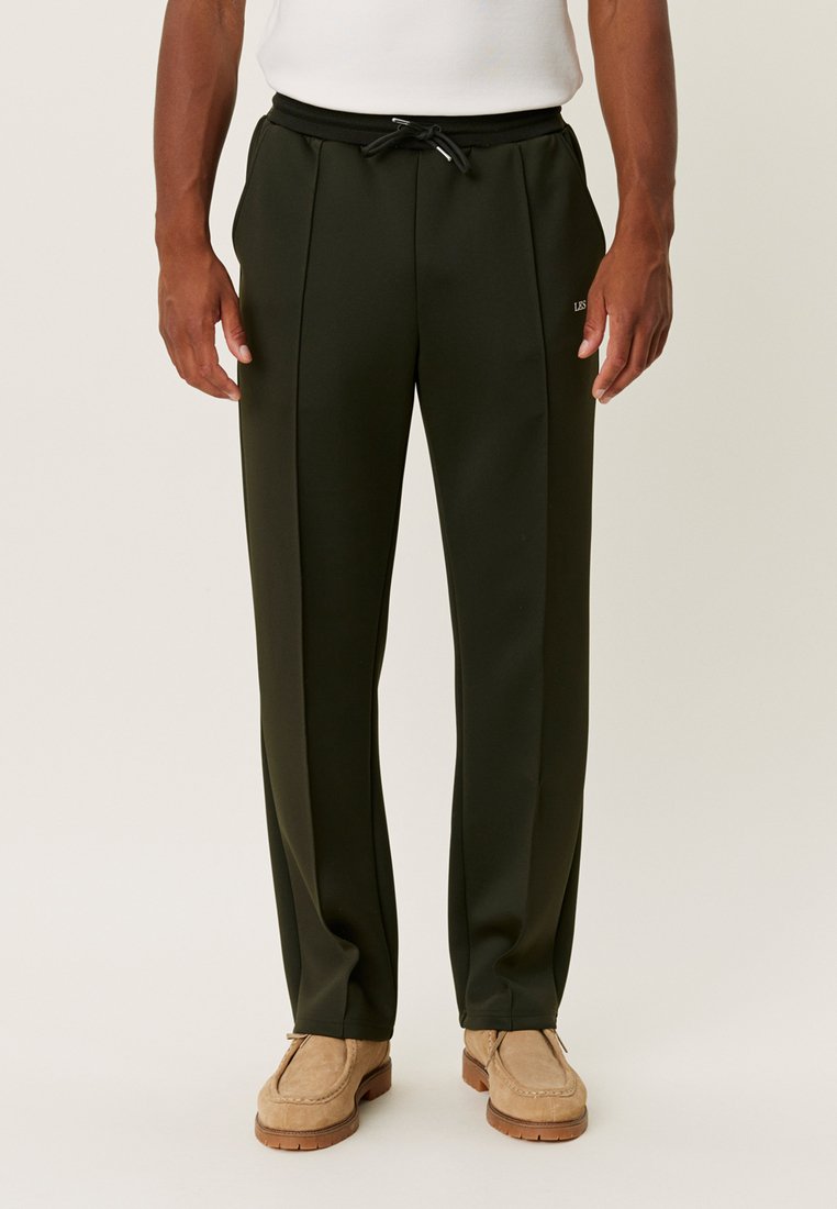 Les Deux - BALLIER CASUAL TRACK PANTS - Treningo apatinė dalis - dark green, Padidinti