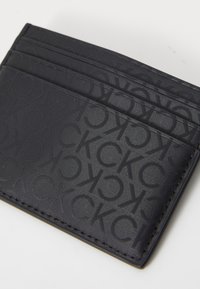 Calvin Klein SLEEK CARDHOLDER - Custodia per biglietti da visita - industrial mono black