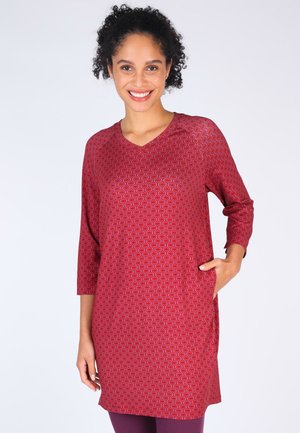 MILANJA - Day dress - red