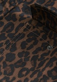 Next LOOSE FIT DENIM - Nööpidega pluus - leopard print