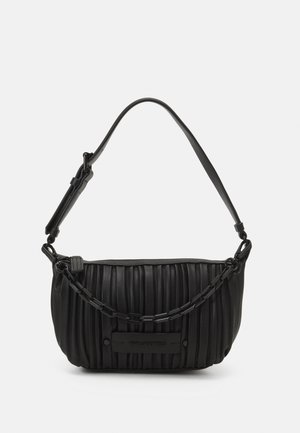KUSHION BAGUETTE - Håndveske - black