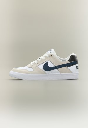 DELTA FORCE UNISEX - Zapatillas - white/thunder blue/black