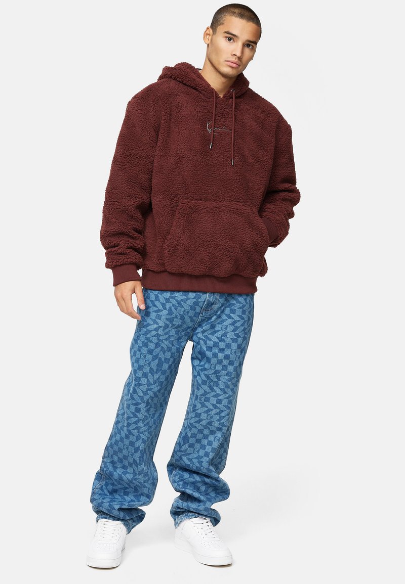 Karl Kani - SMALL SIGNATURE TEDDY HOODIE  - Kapuzenpullover - wine red, Vergrößern