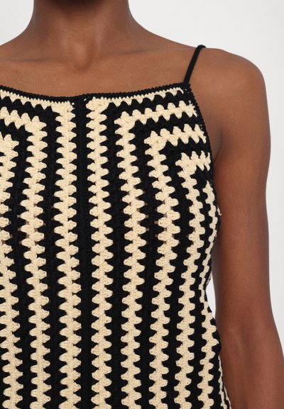 By Malene Birger DORIA - Top - black/white