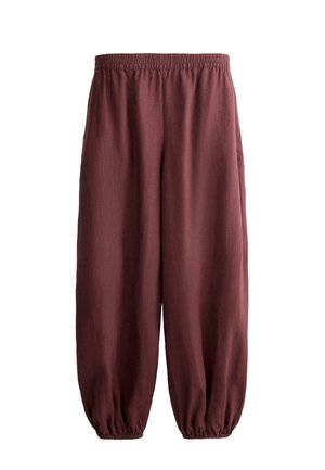 Pantaloni lejeri, bordo, cu talie elastică și mansete elastice, realizați dintr-un material ușor.