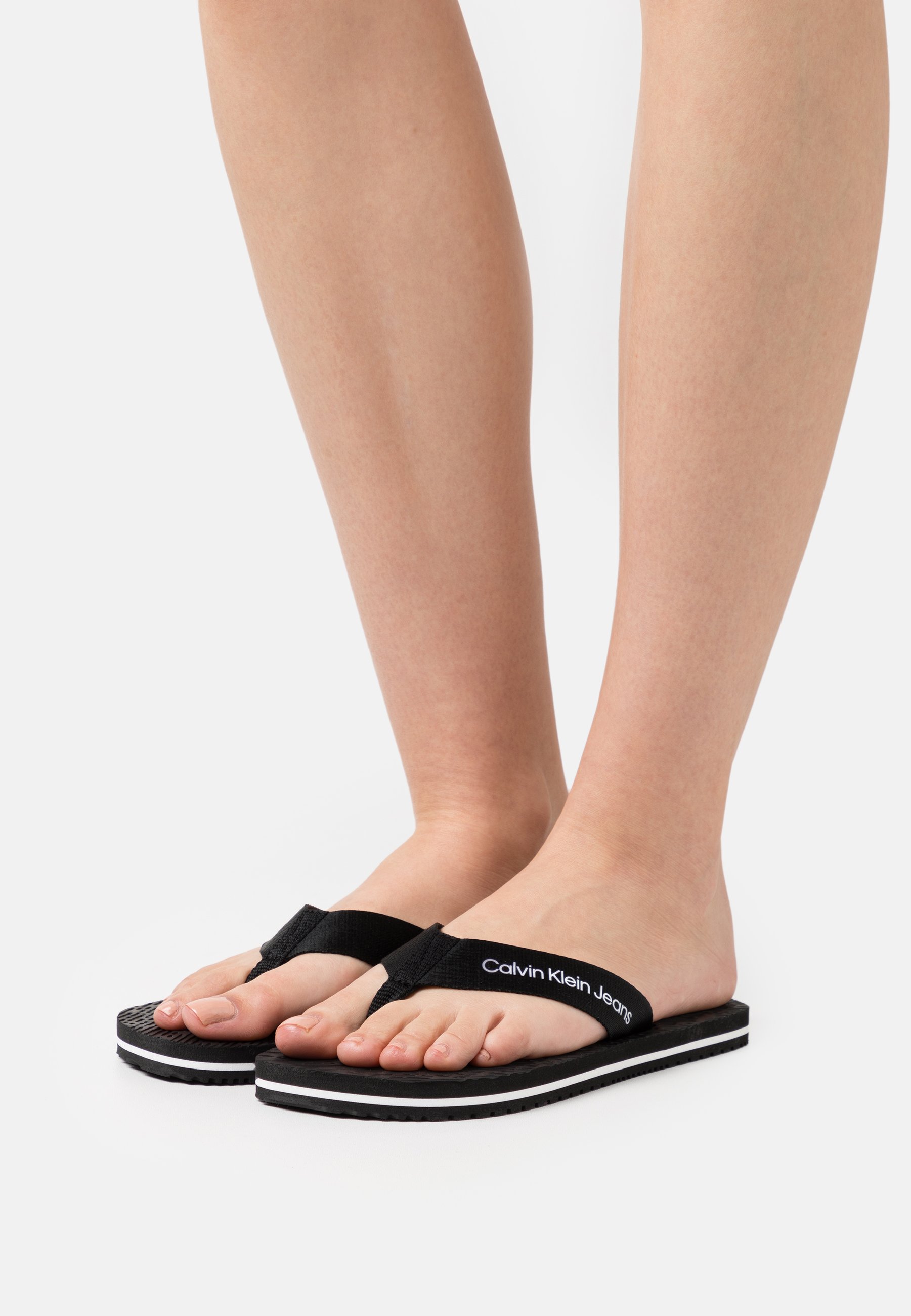 calvin klein jeans flip flops