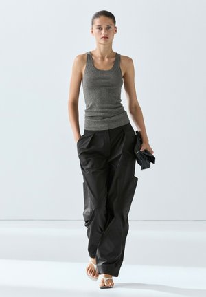 Massimo Dutti, RIBBED WOOL BLEND TOP - Top - grey