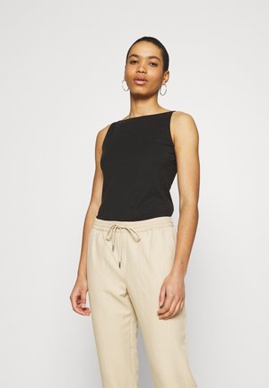 Top - black