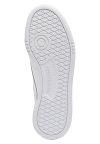 Semelle blanche de chaussure Reebok avec motif de bande de roulement en forme de diamant, adhérence circulaire près du talon et logo Reebok en relief au centre.