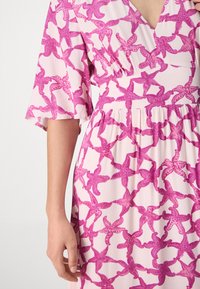 Fabienne Chapot JONNE DRESS - Dnevna obleka - pink money/pink punc