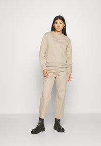 Tommy Hilfiger LOGO - Sweatshirt - beige