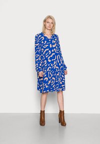 Culture DREA DRESS - Vestido de dia - surf the web