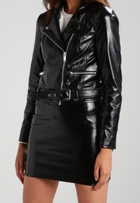 ONLY Veste en similicuir - black