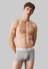 Calvin Klein Underwear LOW RISE TRUNK STRETCH 3 PACK - Boxer brief - multicolored , grey