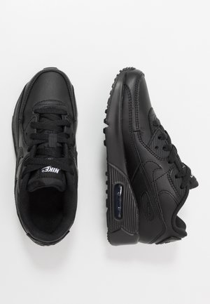 Paar schwarze Nike Air Max Sneaker mit sichtbarer Luftkissen-Sohle, schwarzen Schnürsenkeln und strukturierter Gummiaußensohle, aus der Draufsicht und seitlich gezeigt.