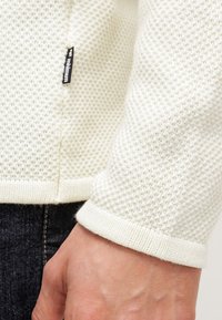 Minimum REISWOOD - Strickpullover - ivory