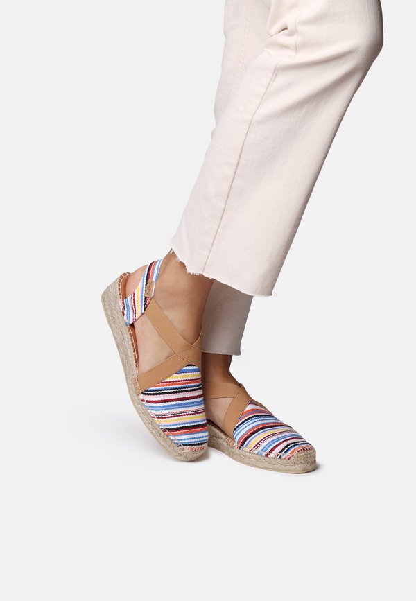 VINAROS - Plateaupumps - multi