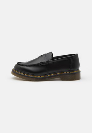 PENTON UNISEX - Loaferit/pistokkaat - black