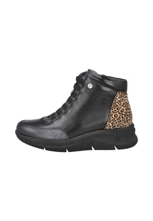 Botín negro de cuero hasta el tobillo con acento de estampado de leopardo, con cordones en la parte delantera, cremallera lateral y suela acolchada para mayor comodidad.
