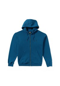 Sudadera azul con cremallera hecha de un tejido suave, con capucha ajustable mediante cordones, bolsillos tipo canguro y puños acanalados. Presenta un pequeño logotipo en el pecho.