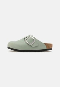 Birkenstock - BOSTON BIG BUCKLE LENB REGULAR - Matalakantaiset pistokkaat - pure sage Pienoiskuva 1