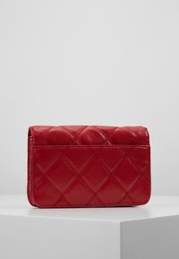 DKNY Olkalaukku - red