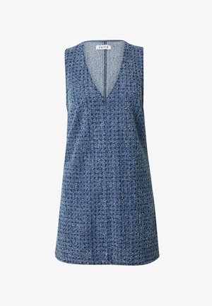 Blauwe mouwloze jurk van gestructureerde stof met een V-hals en een subtiel patroon. Eenvoudige, rechte snit met een iets gebogen zoom.