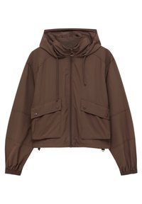 Brązowa kurtka z kapturem wykonana z lekkiego materiału, z zamkiem błyskawicznym, dwoma przednimi kieszeniami na zatrzaski oraz elastycznymi mankietami.