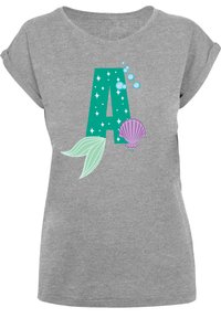 Tricou gri cu mânecă scurtă, având tipărită o mare literă "A" de culoare teal, împrejmuită de stele albe, bule turcoaz, o frunză verde și un scoică mov.